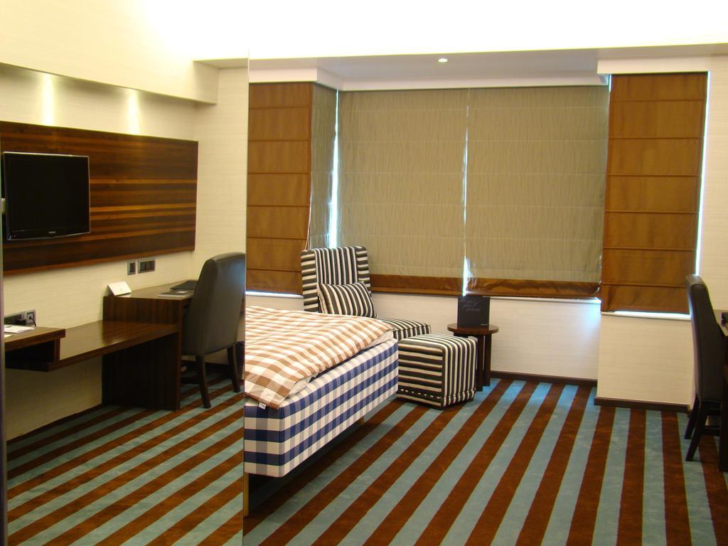 The Madison Hotel New Delhi Luaran gambar